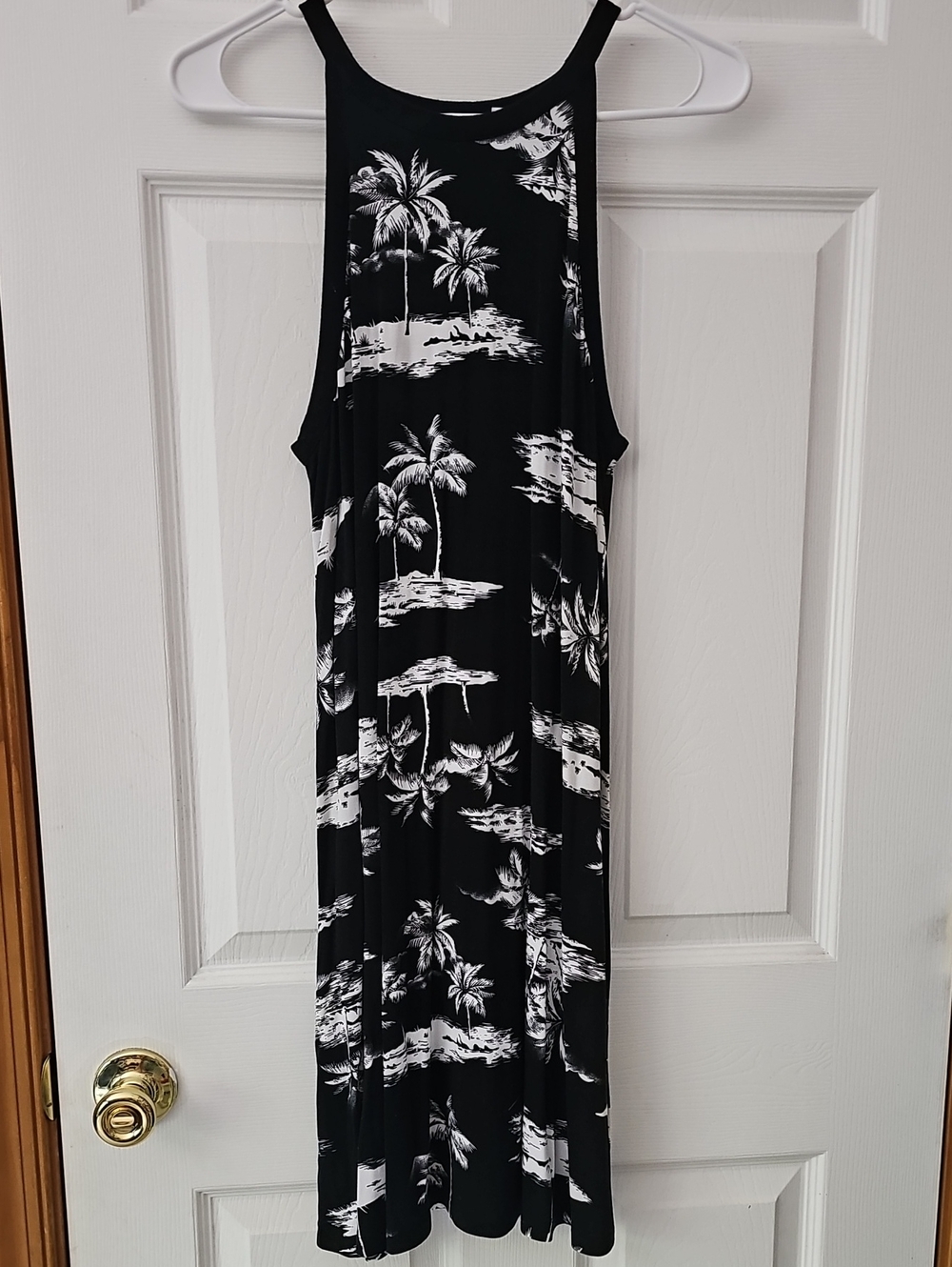 Old Navy Black and White Tropical Dress